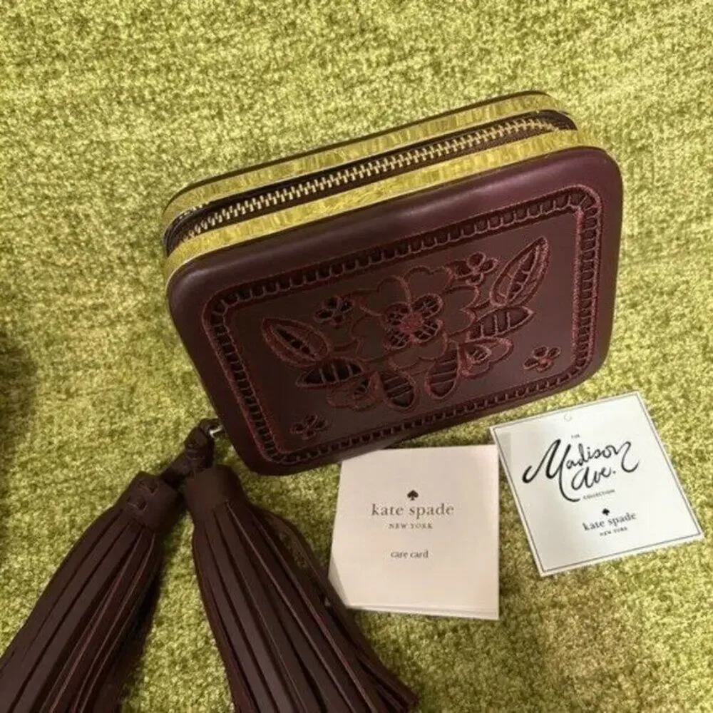 Kate Spade Madison Avenue Woodcrest Lane Zurie Tassel Floral Clutch Bag New
